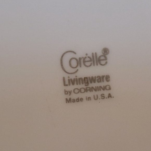 Vintage Corelle Crazy Daisy 10.25 Inch Dinner Plate Set of 2 Corning - Picture 6 of 9